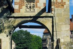© „Burgen in Westfalen” |  Zugbrücke